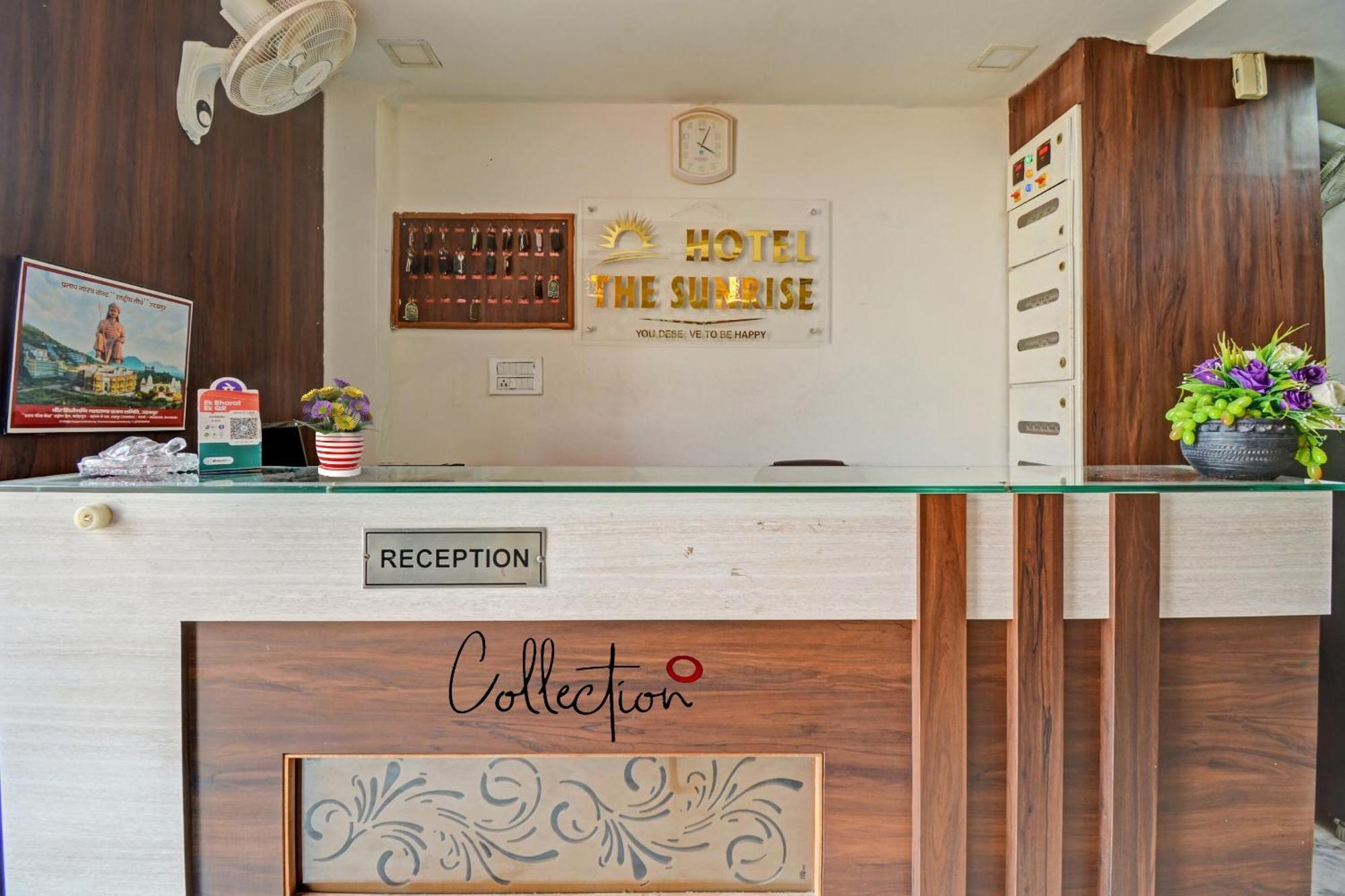 Collection O The Sunrise Hotel Udaipur Buitenkant foto